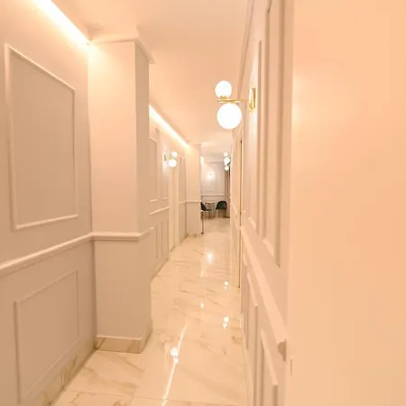 Anama Camere & Suite * Лучера