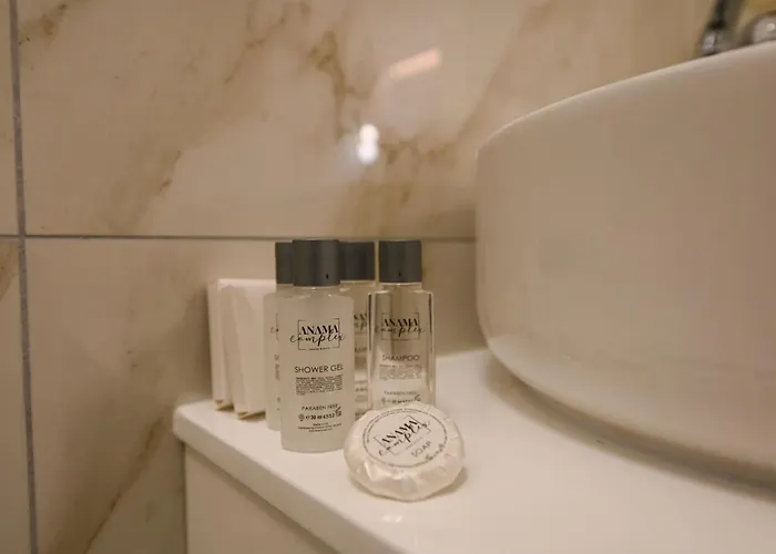 فندق Anama B&B *