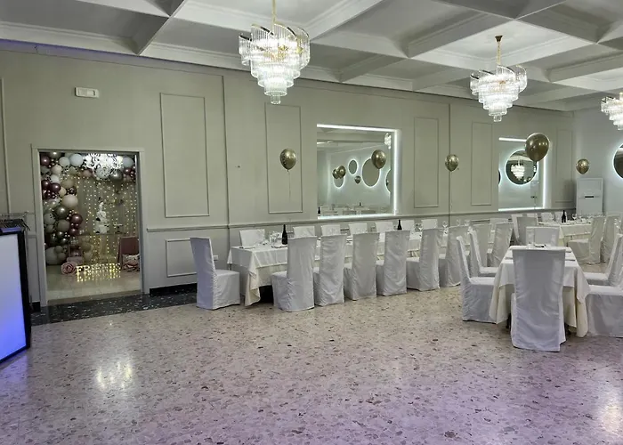 Anama B&B فندق لوتشرا